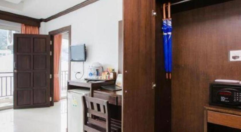 Azure Bangla Phuket Hotel Patong Екстериор снимка