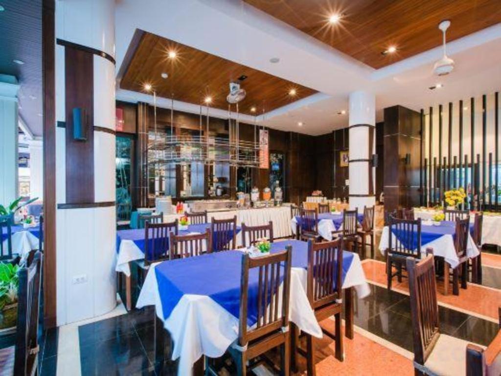 Azure Bangla Phuket Hotel Patong Екстериор снимка