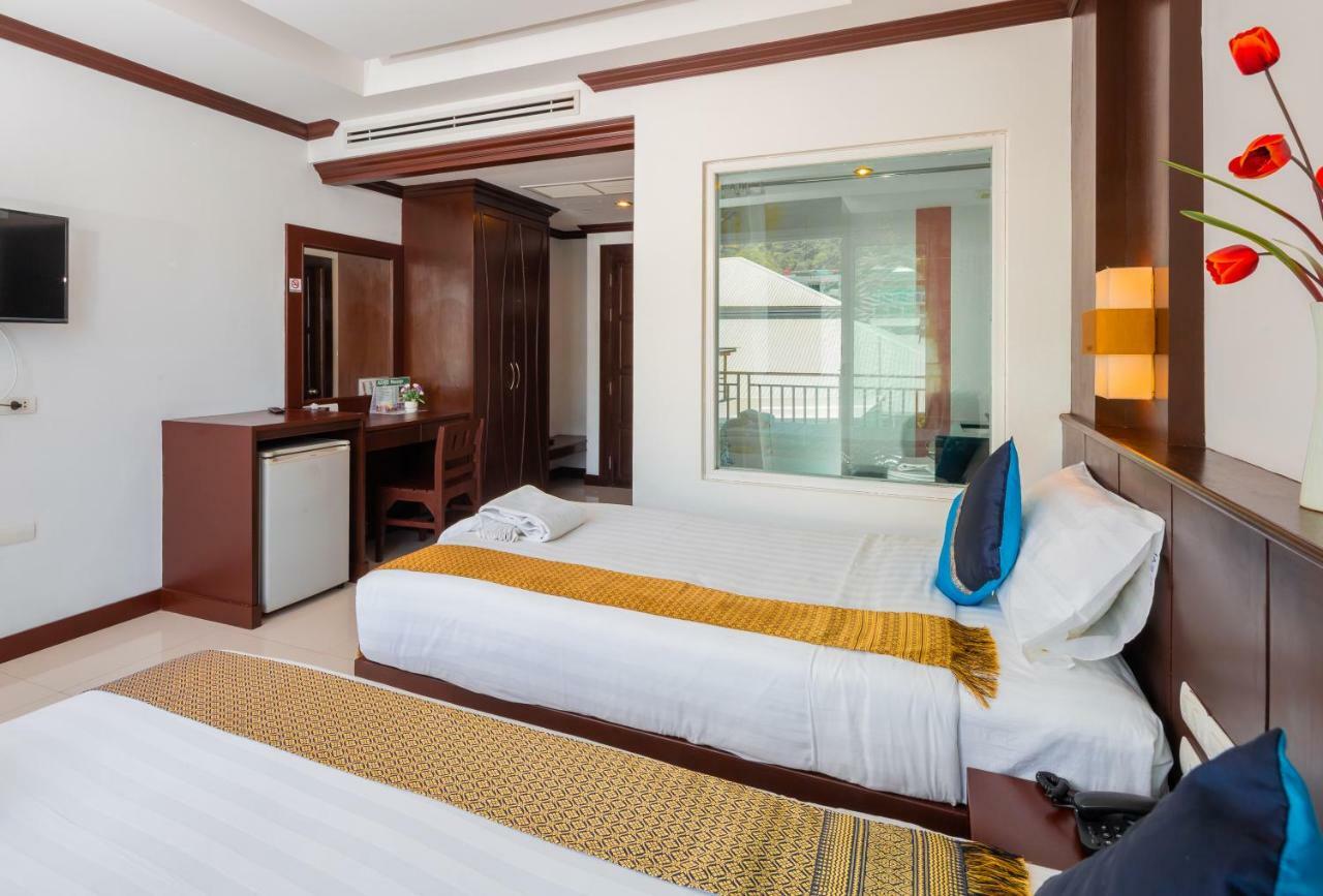 Azure Bangla Phuket Hotel Patong Екстериор снимка