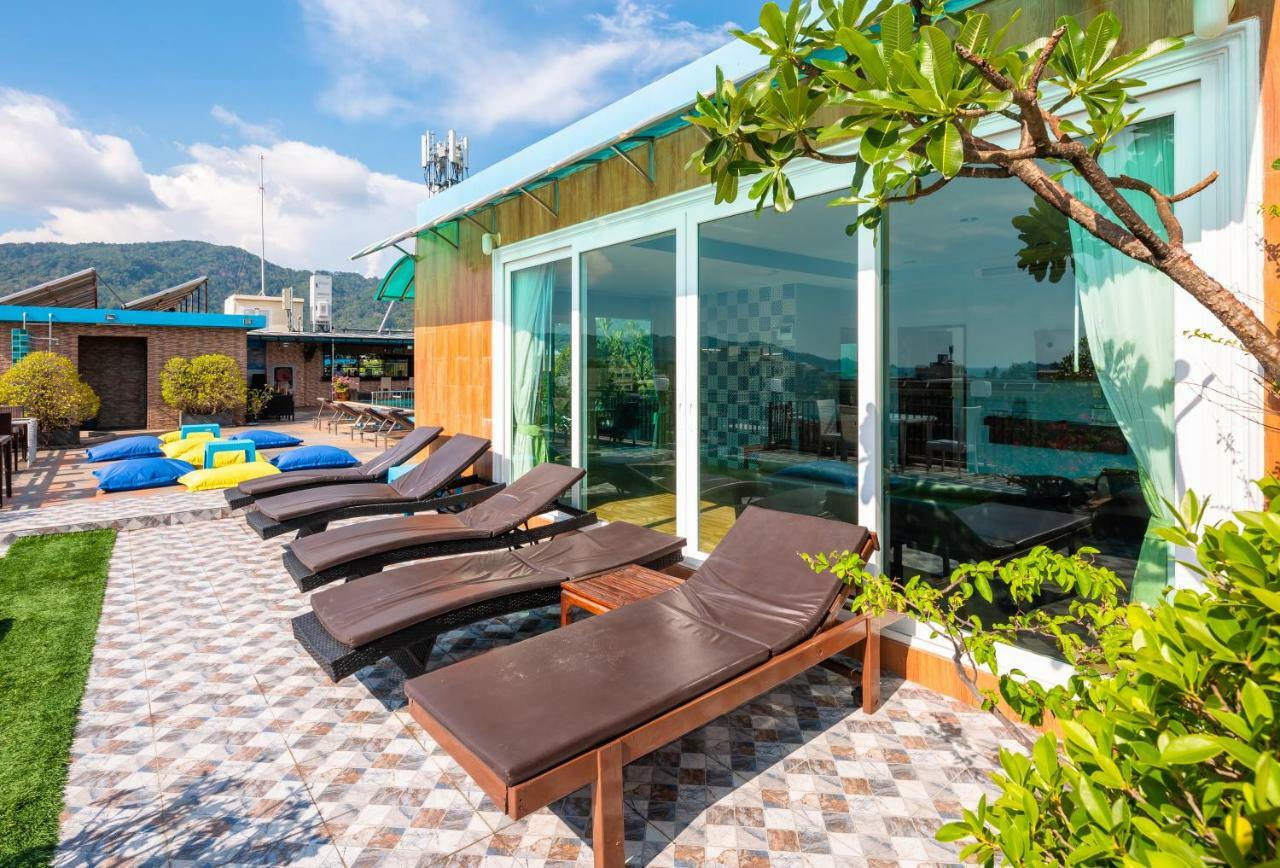 Azure Bangla Phuket Hotel Patong Екстериор снимка